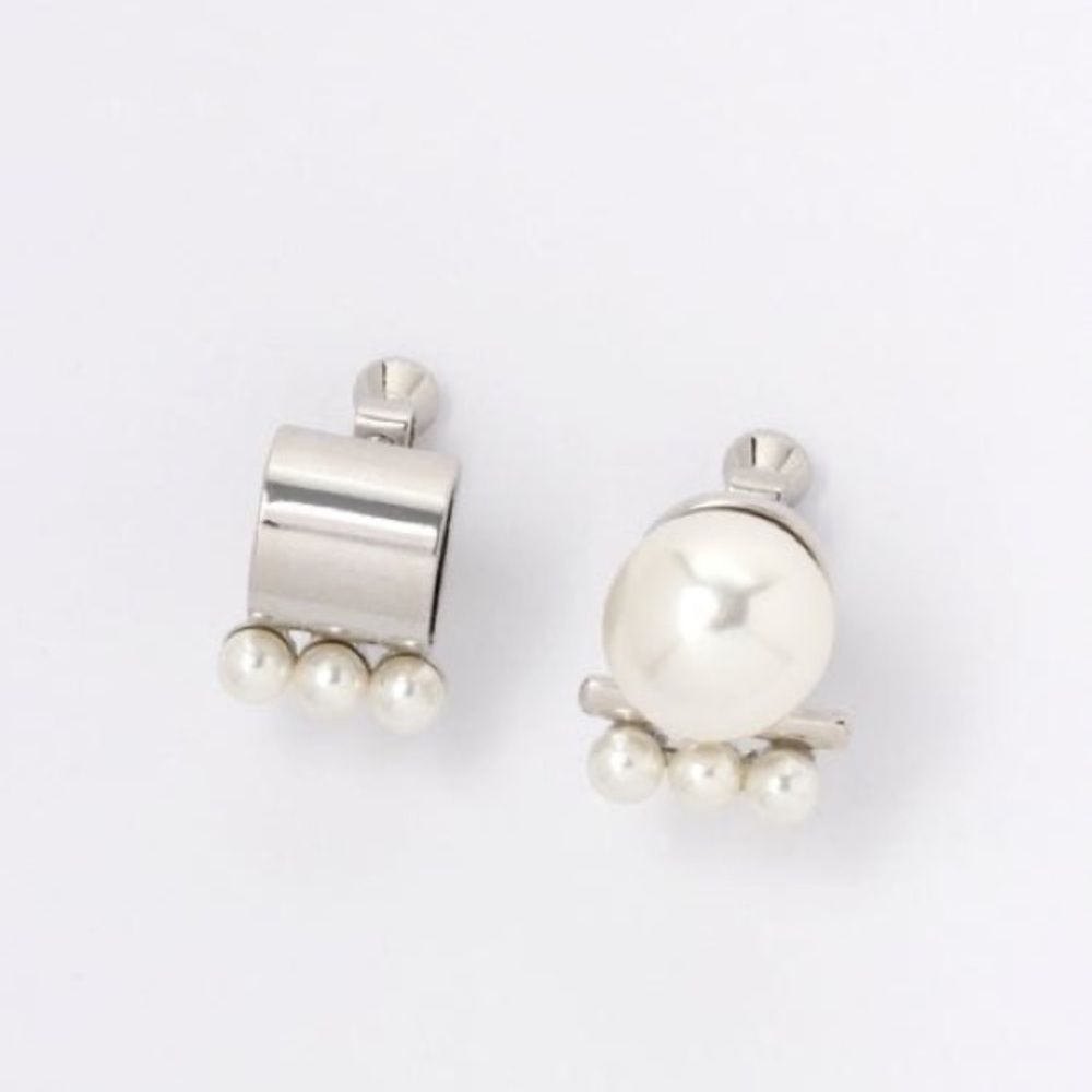 3/$40 🇯🇵 LAKOLE clip on earrings